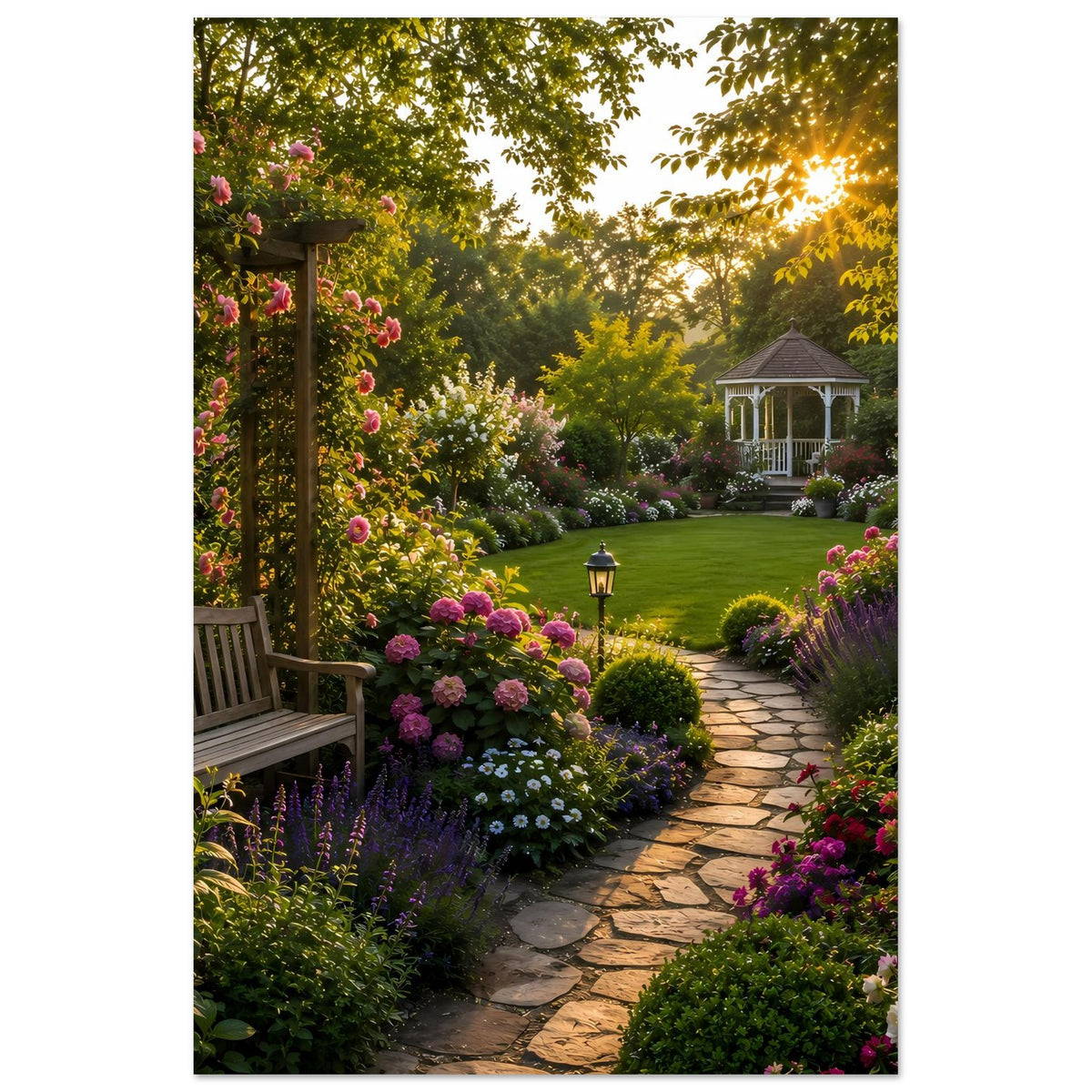 Vertikales Gartenweg-Poster: Rosen und Blumenrabatten, Holzbank links, Laterne, Pavillon