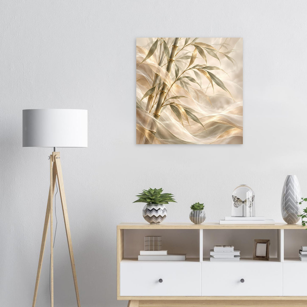 Quadratisches Bambusposter mit goldenen Zweigen und elfenbeinfarbenen Wellen