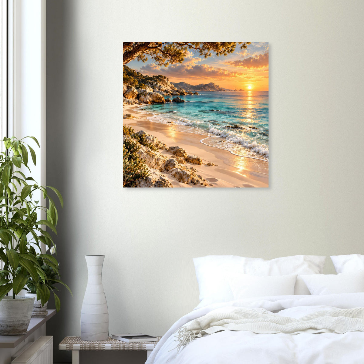 Quadratisches Poster mit Küste, Wellen und warmem Sonnenuntergang
