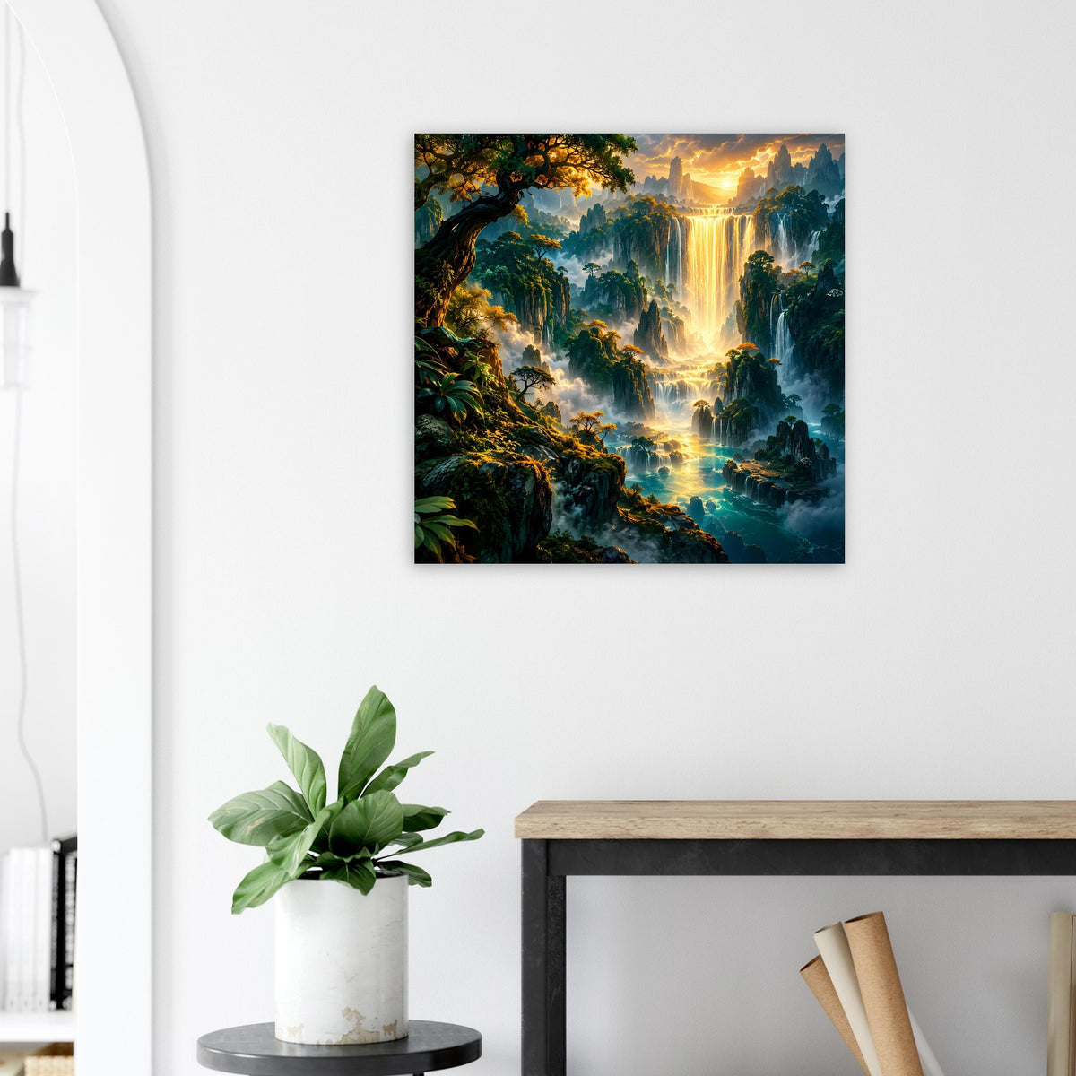 Quadratisches Wandposter mit Fantasy-Landschaft, goldenem Wasserfall und Sonnenstrahlen