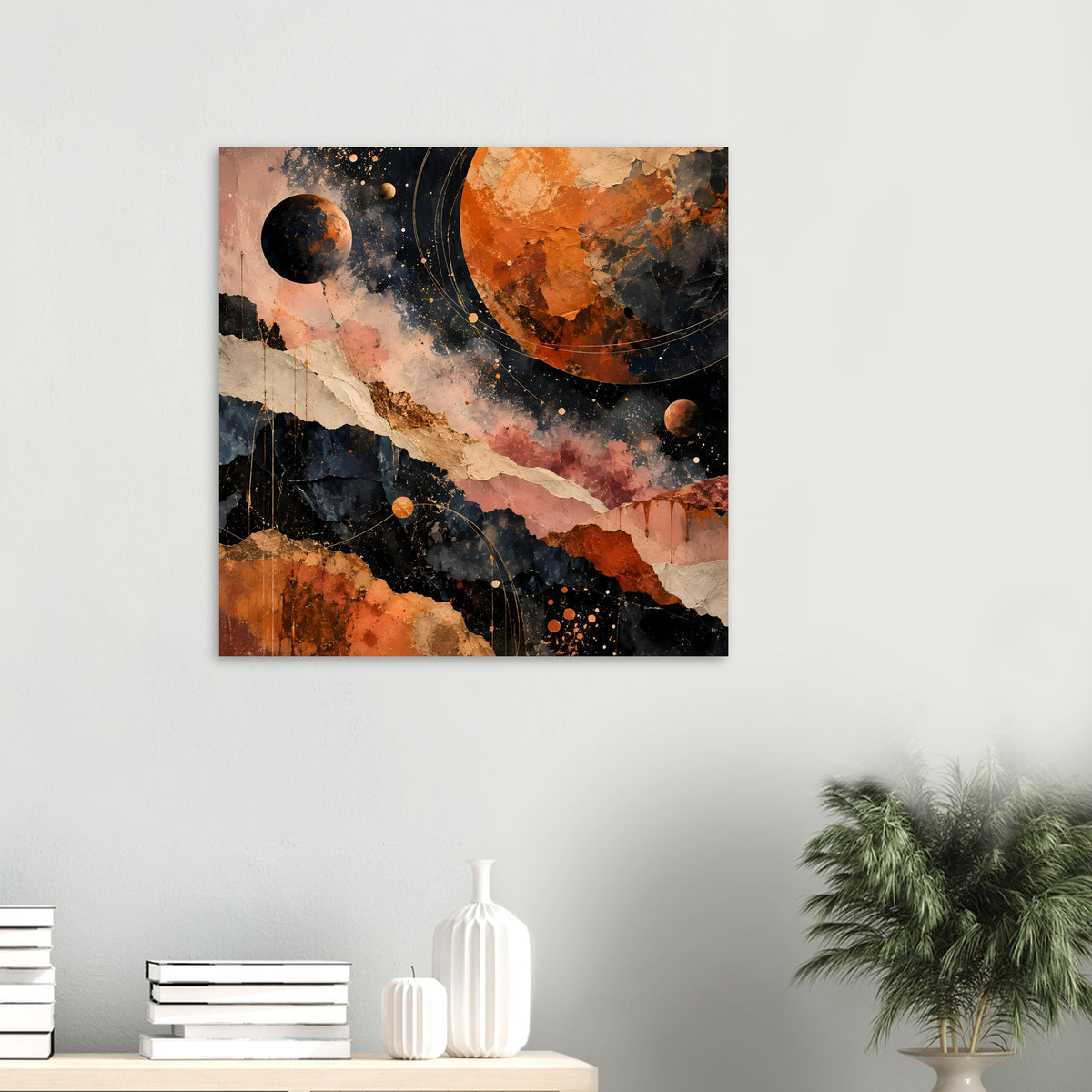 Gerahmtes quadratisches Poster mit abstraktem kosmischem Motiv in warmen Erdtönen