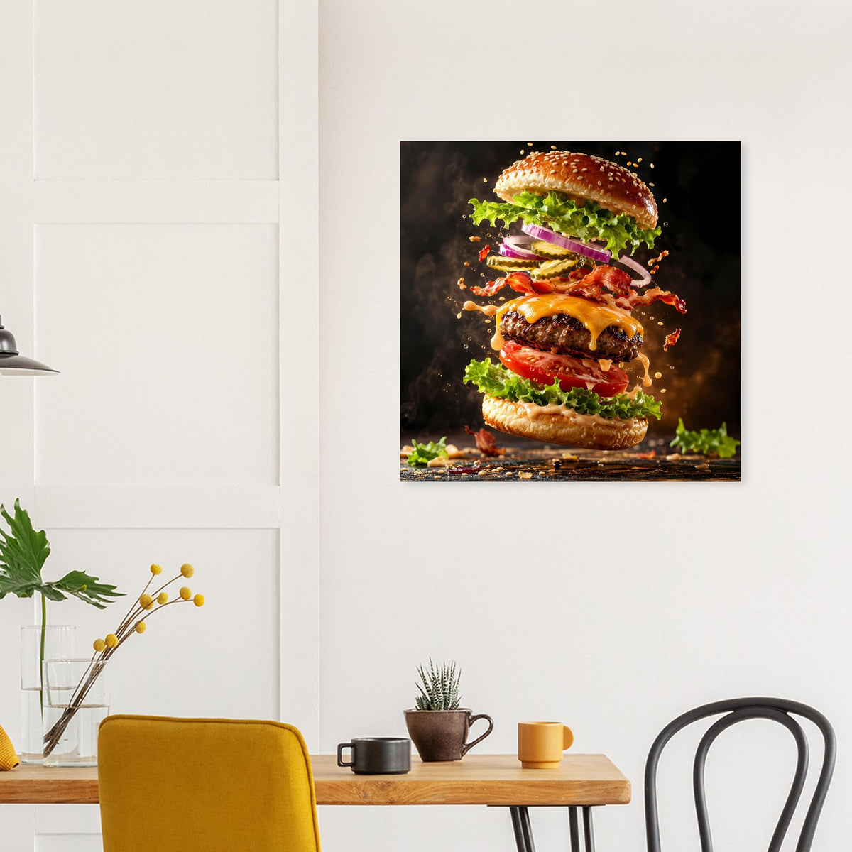 Quadratisches Poster mit Burger-Illustration: saftige Patties, grüner Salat, Sauce