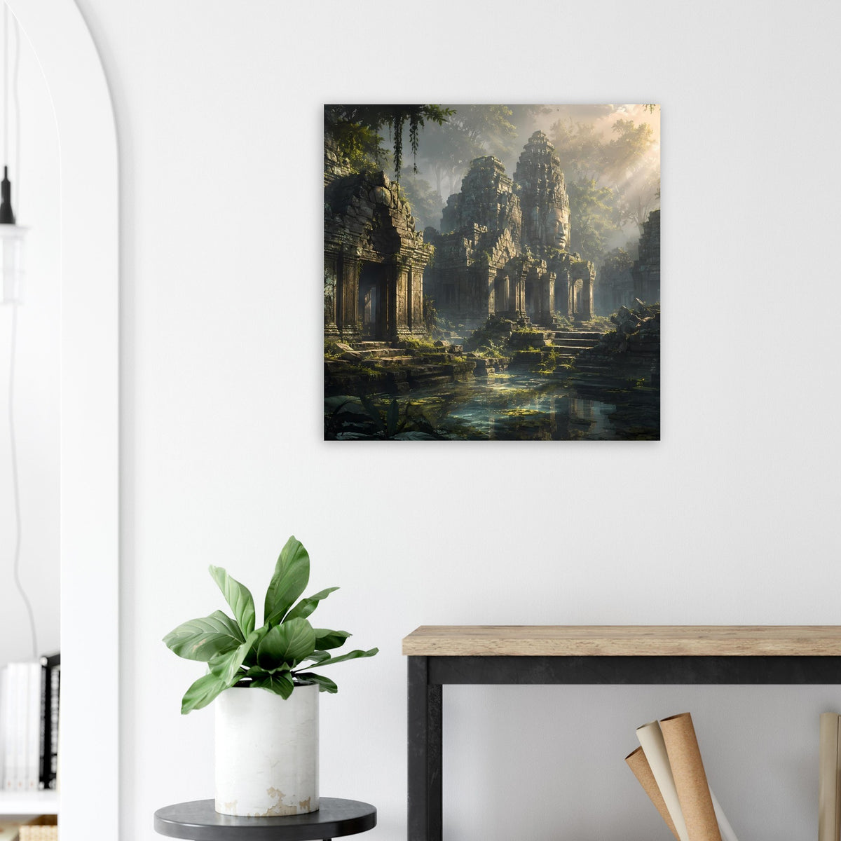 Poster mit Tempelruinen im Nebel, Dschungelvegetation und goldfarbenes Sonnenlicht