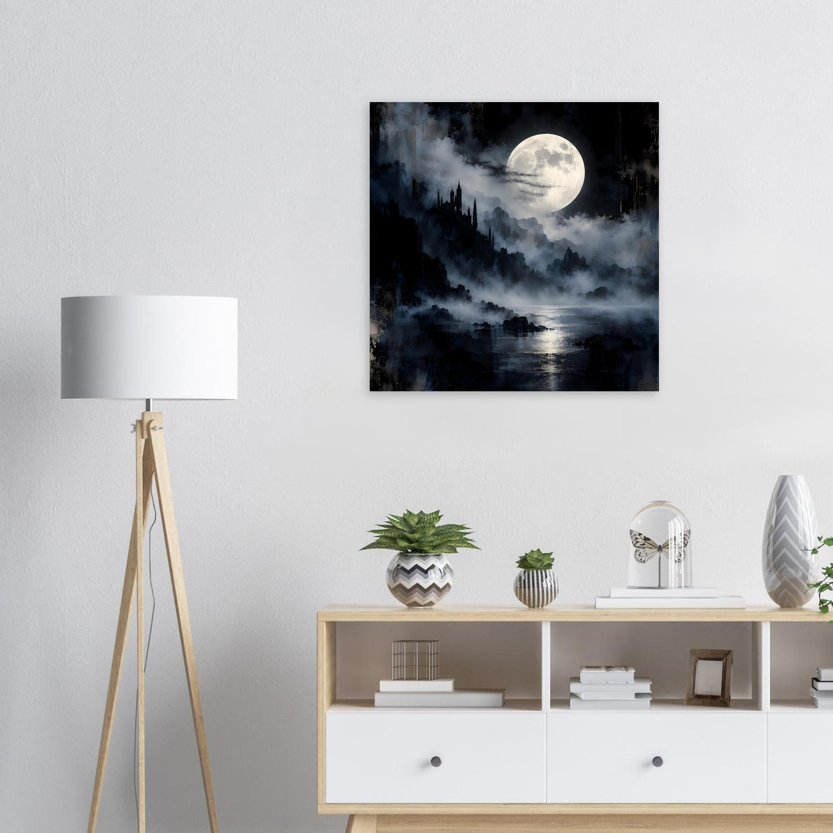 Quadratisches Fantasy-Landschaftsposter mit Vollmond über dunklem Wald und ruhigem See