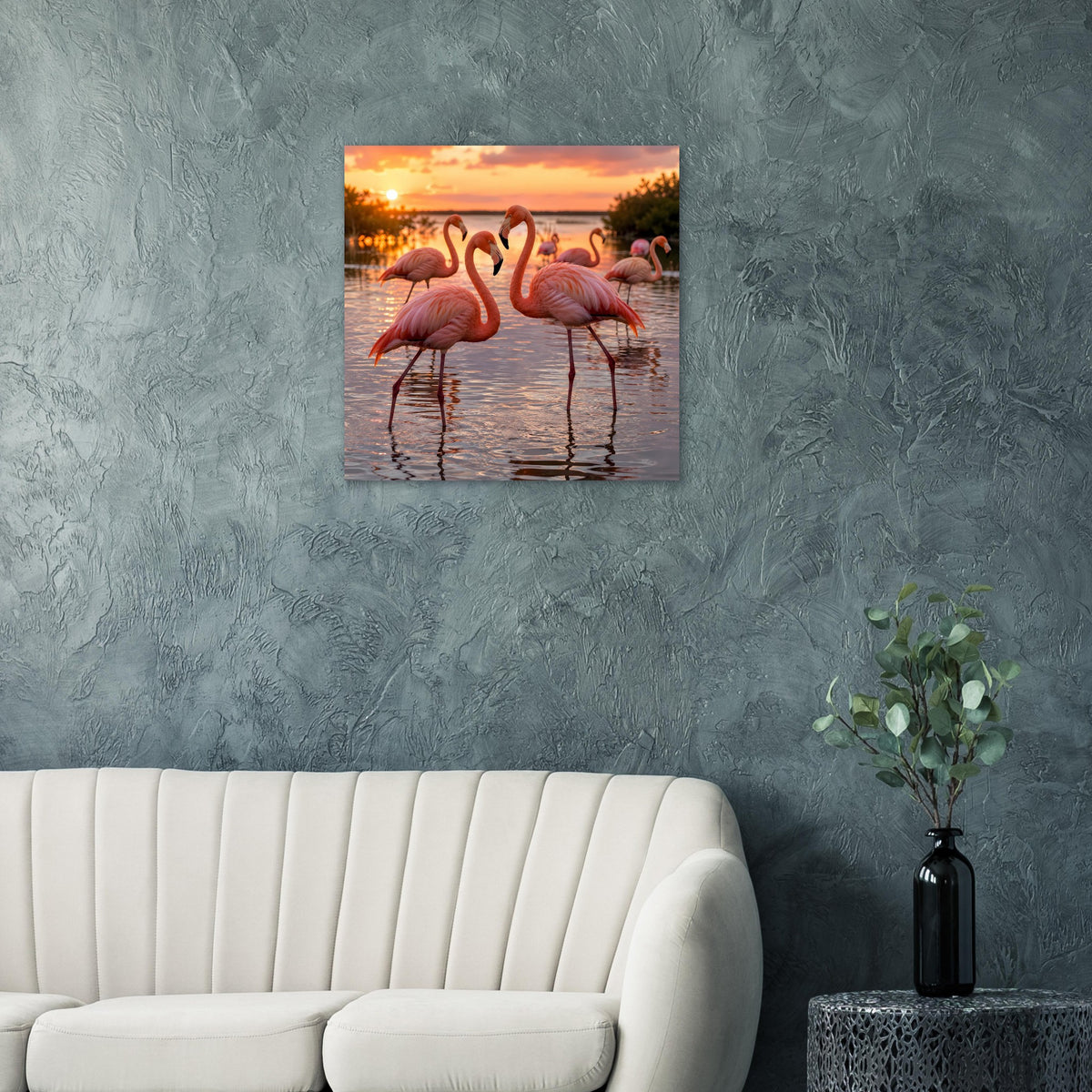 Quadratisches Poster mit Flamingos am Sonnenuntergang, ruhiges Wasser und Spiegelungen