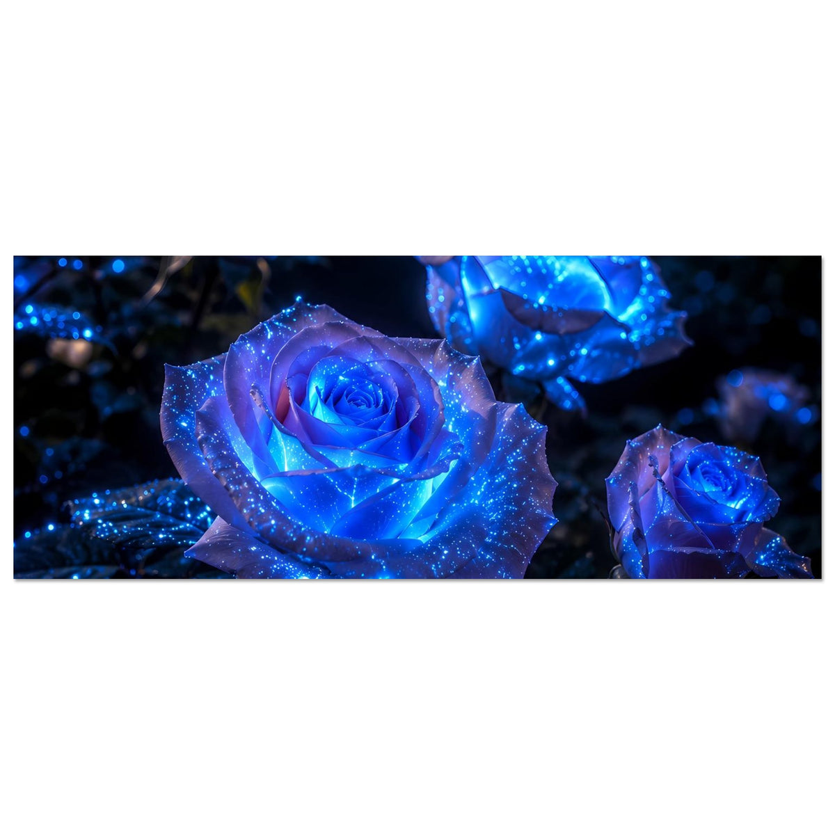 Horizontales Poster mit leuchtend blauer Rose und weiteren funkelnden Blüten
