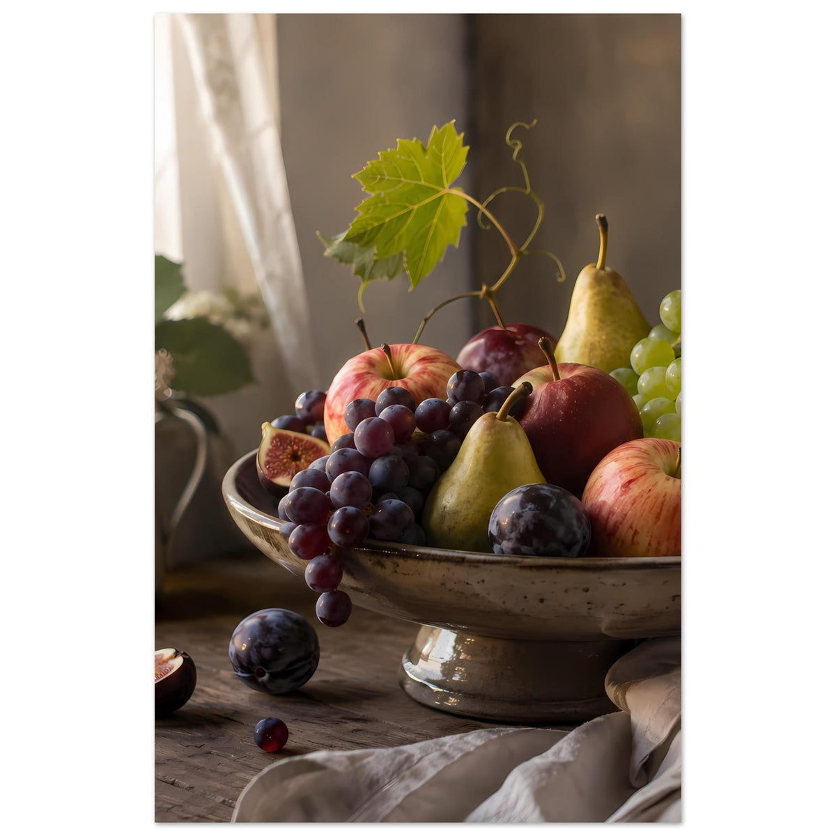 Obst-Poster im Hochformat: Schale mit Trauben und Äpfeln, Birne im Hintergrund