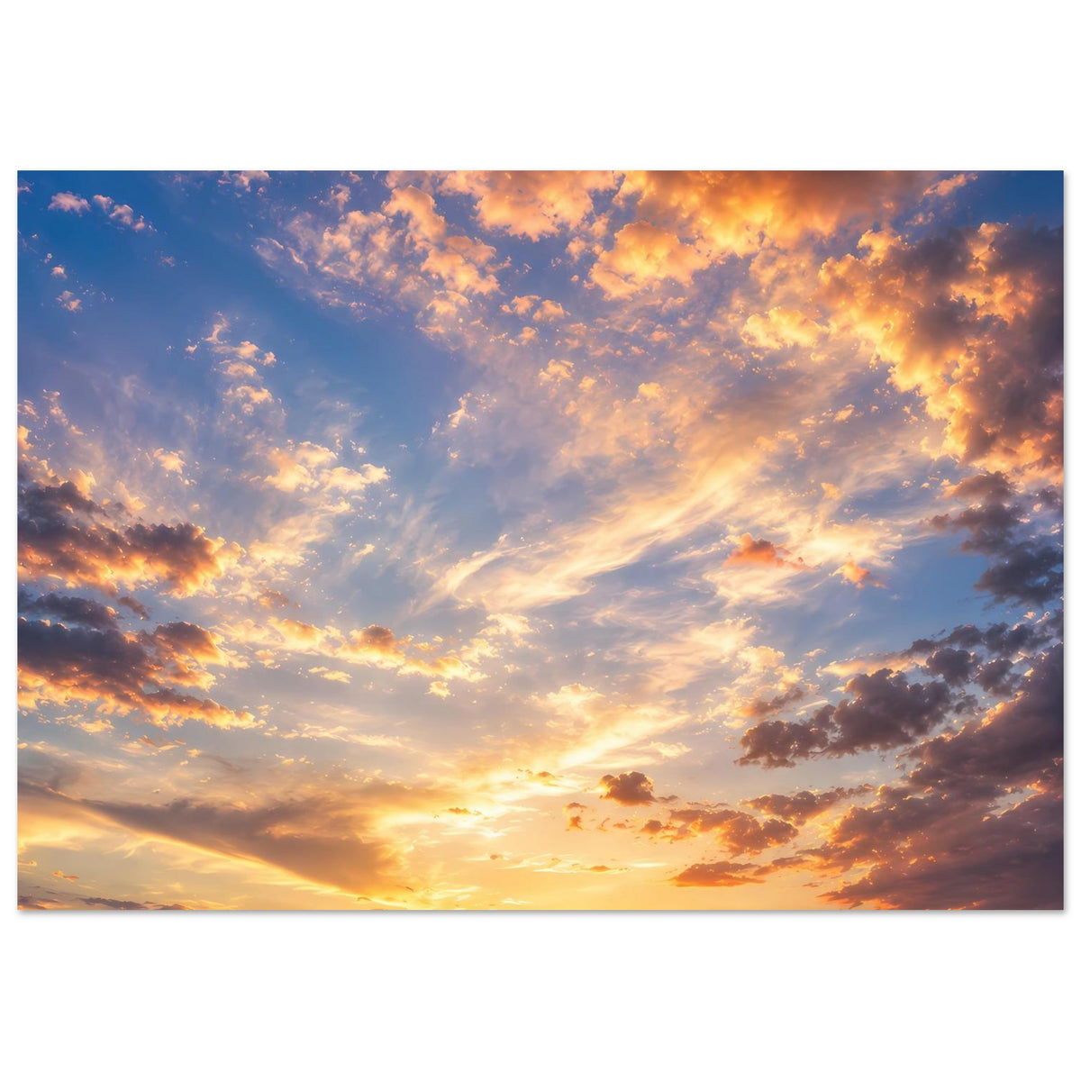 Horizontales Poster mit Abendhimmel, weiche Wolken in Blau, Orange und Gelb
