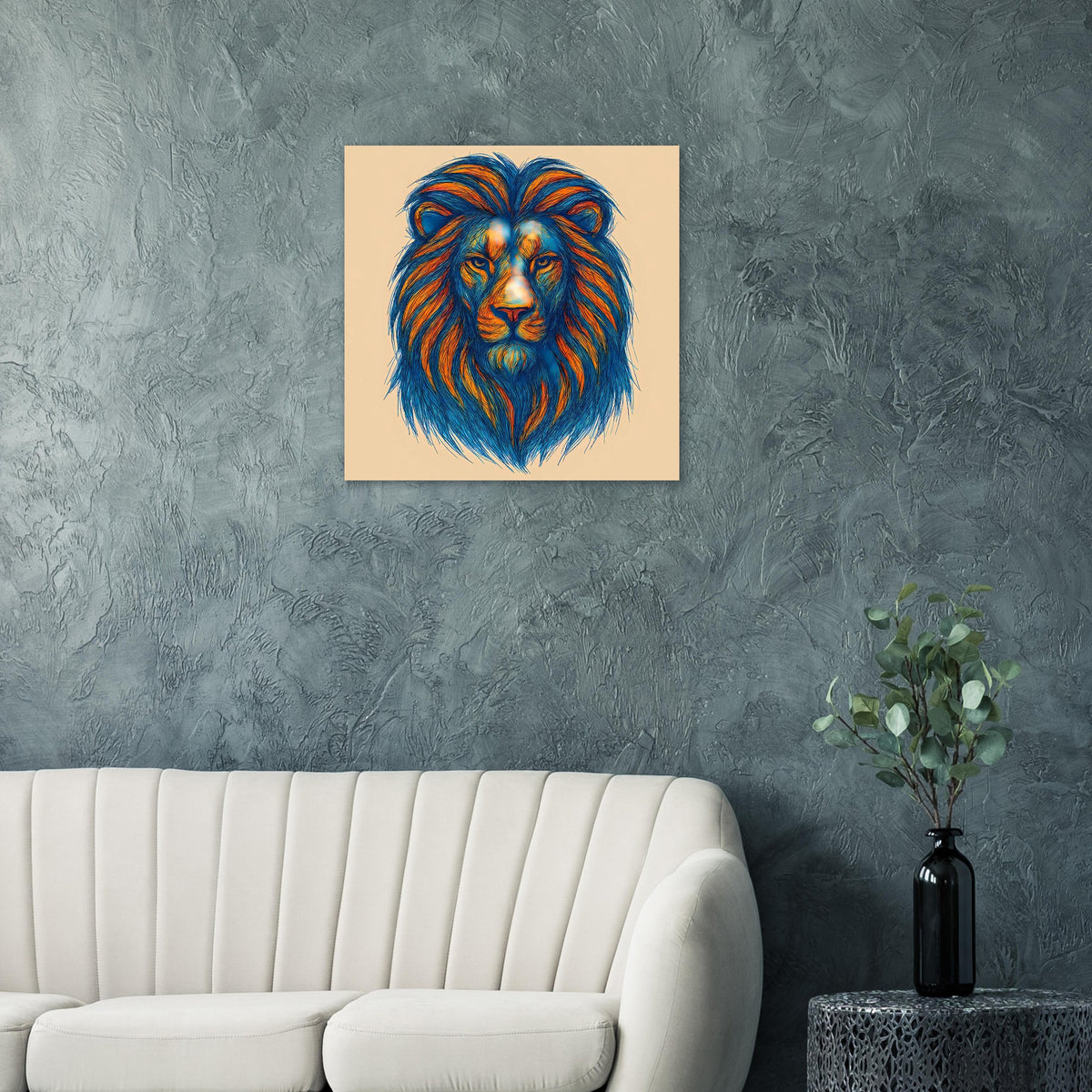Löwenkopf-Poster mit blauem Fell und orangener Mähne auf beigem Quadrat
