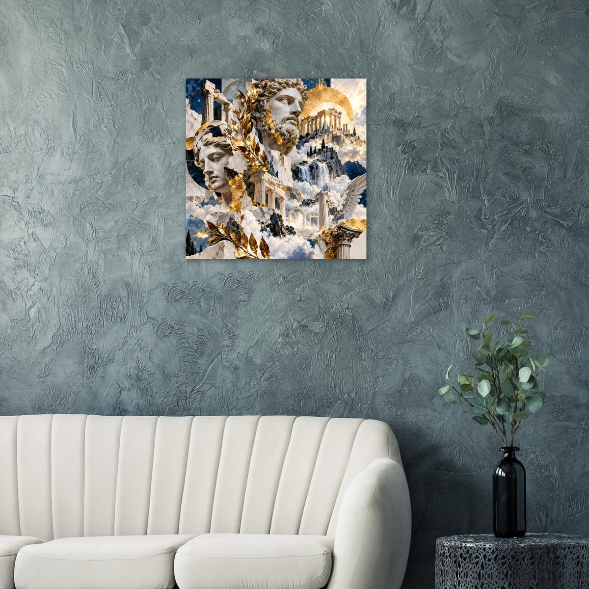 Wandposter mit griechischen Statuen: Goldschimmer, Gebäude und Wolken in Collage-Optik