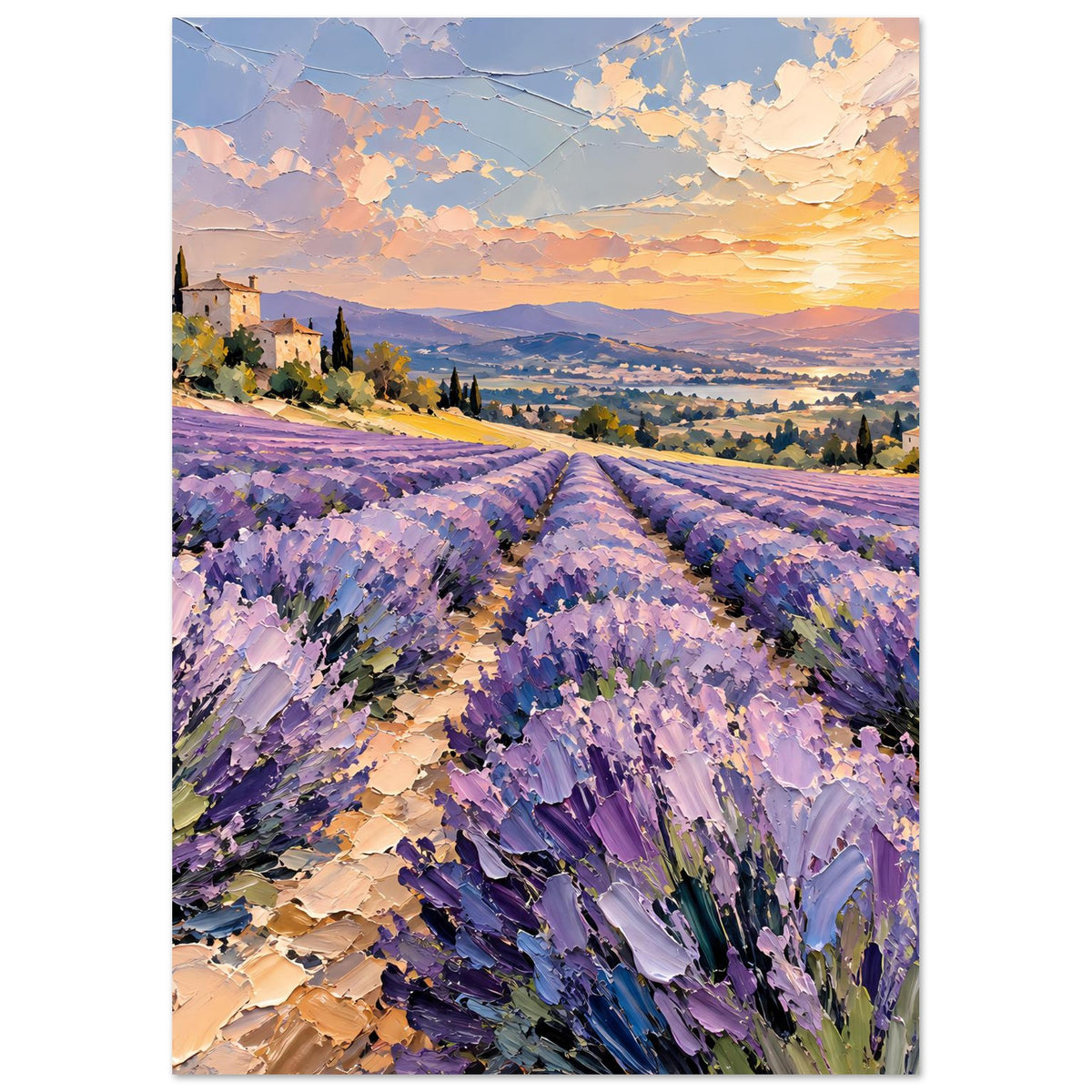 Vertikales Poster mit Lavendelreihen, violetten Blüten und warmem Sonnenuntergang.