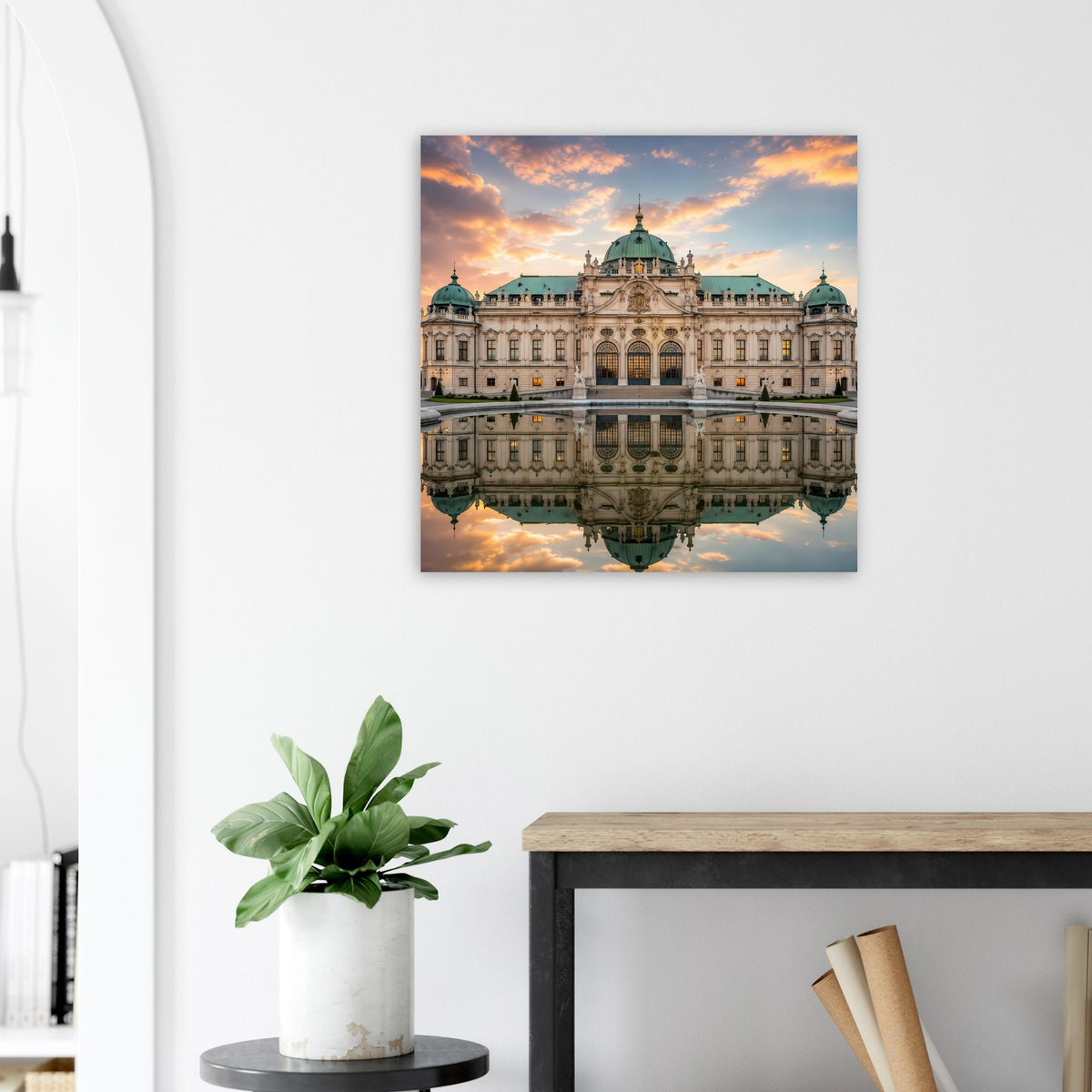 Gerahmtes Schloss-Poster mit Wasserspiegelung und grünen Kuppeln bei Abendlicht