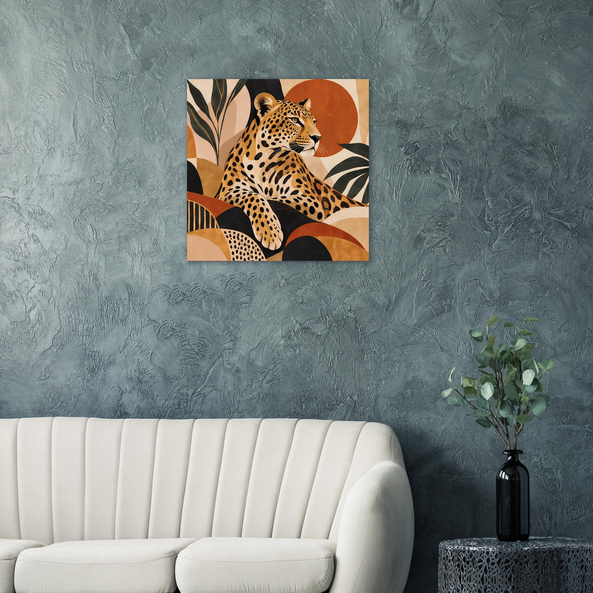 Quadratisches Leoparden-Tierposter in warmen Erdtönen mit Pflanzen- und Kreisformen