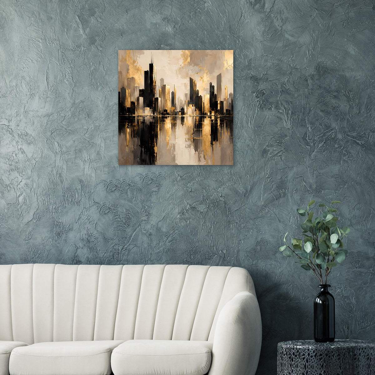 Poster mit abstrakter Skyline und Spiegelung, goldene Highlights über Wasserreflexion