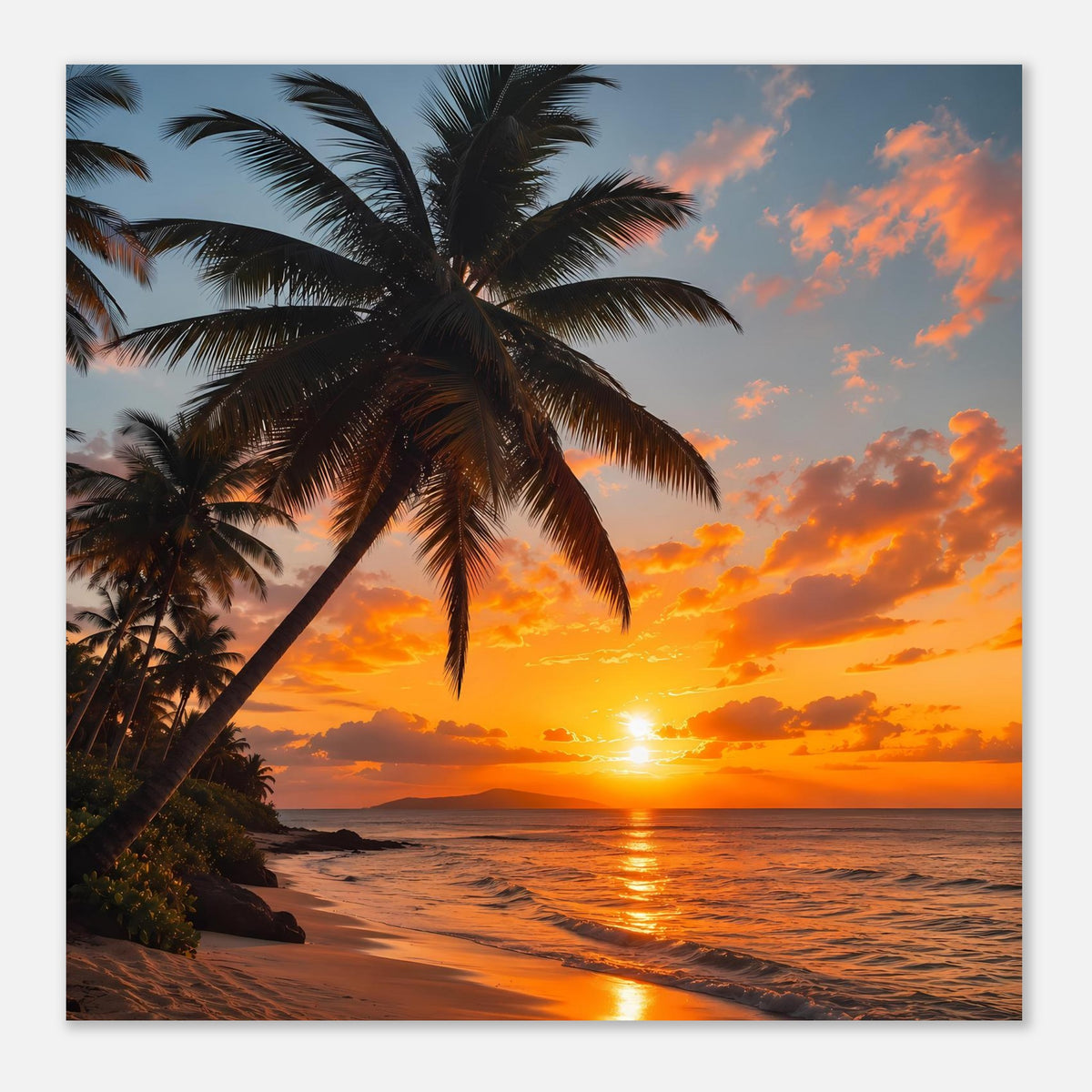 Poster mit Palmen am Strand, goldene Sonne am Horizont vor dem Meer.
