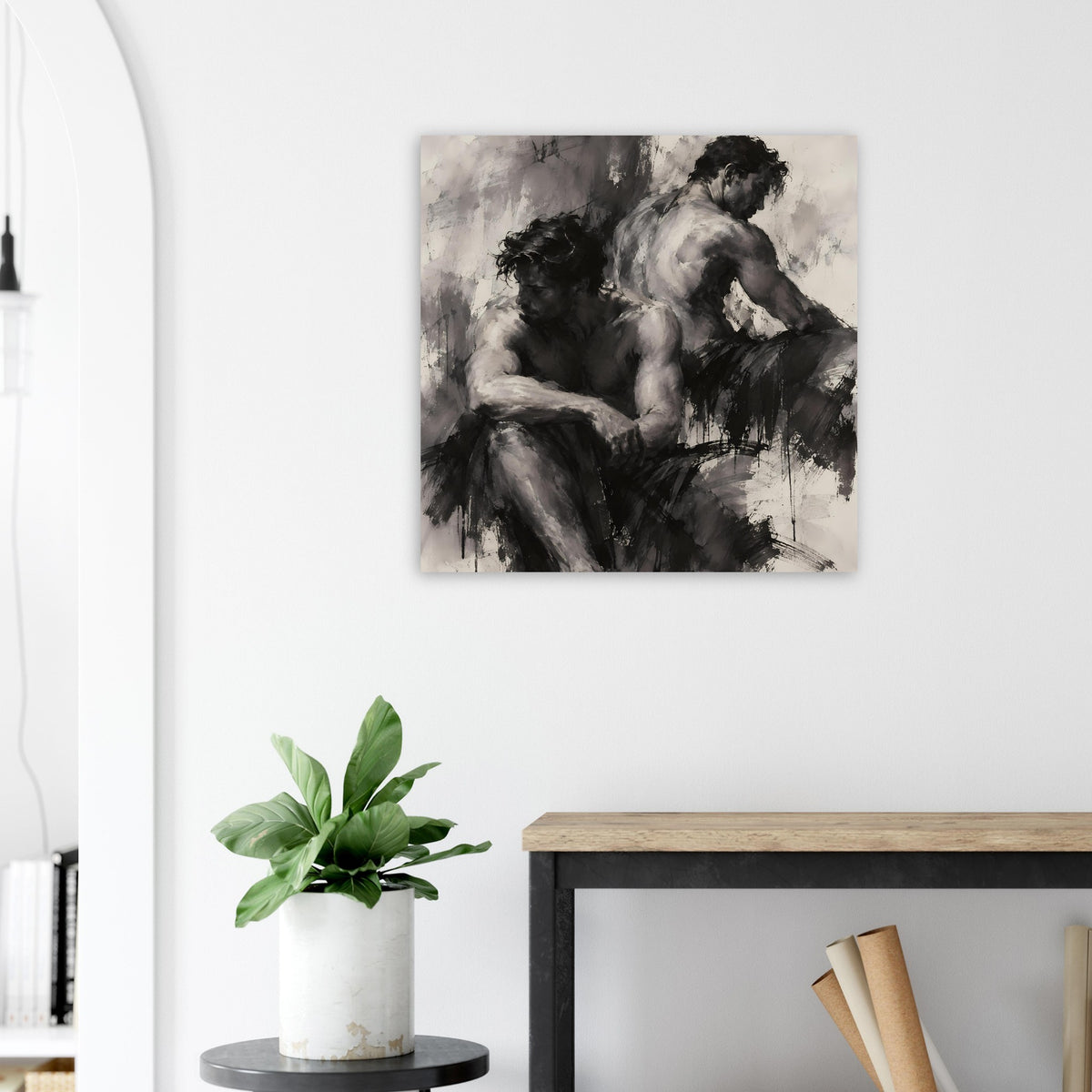 Monochromes Kunstposter mit Schwarz-Weiß-Silhouetten und kontrastreichen Pinselverläufen