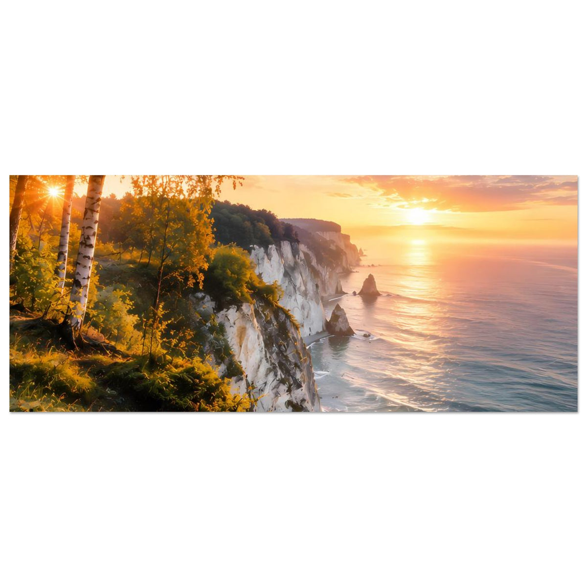Horizontales Wandposter: Küstenklippe, Waldkante und Sonnenuntergang mit leuchtendem Himmel