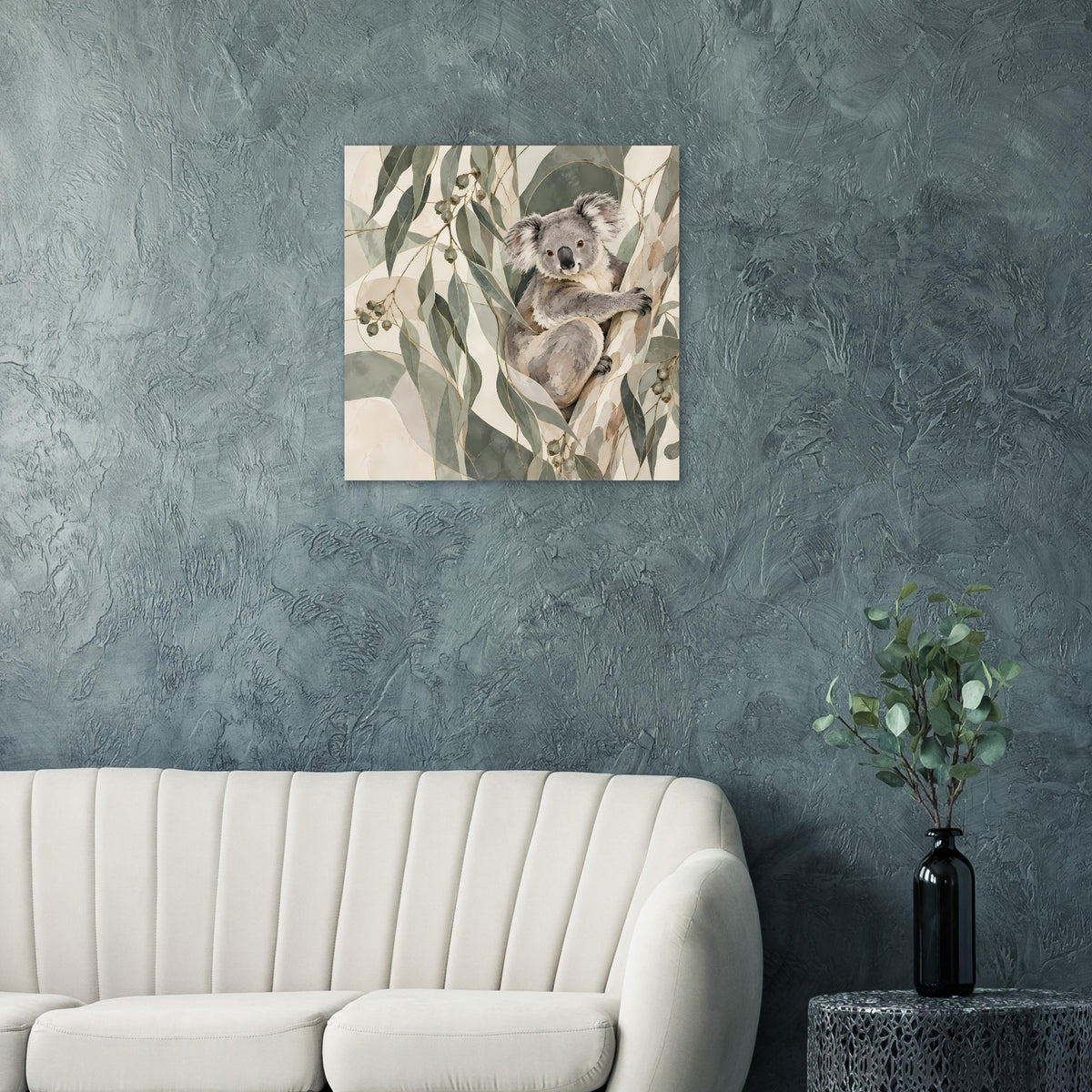 Quadratisches Koala-Poster mit Eukalyptusblättern in gedecktem Grün und Beige