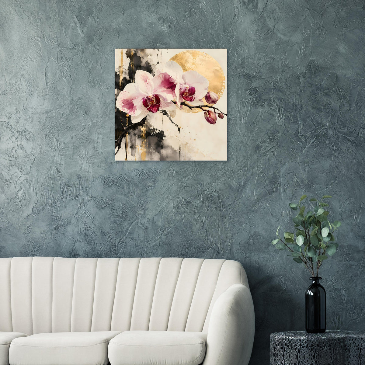 Gerahmtes Poster mit Orchideenblüten in Rosa/Weiß und goldenem Kreis, umgeben von Sprenkeln