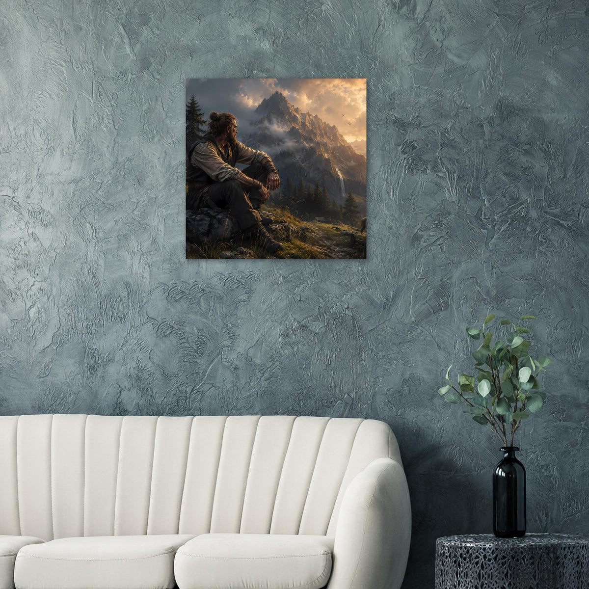 Gerahmtes Poster mit Blick in die Bergwelt und sitzendem Mann im Vordergrund