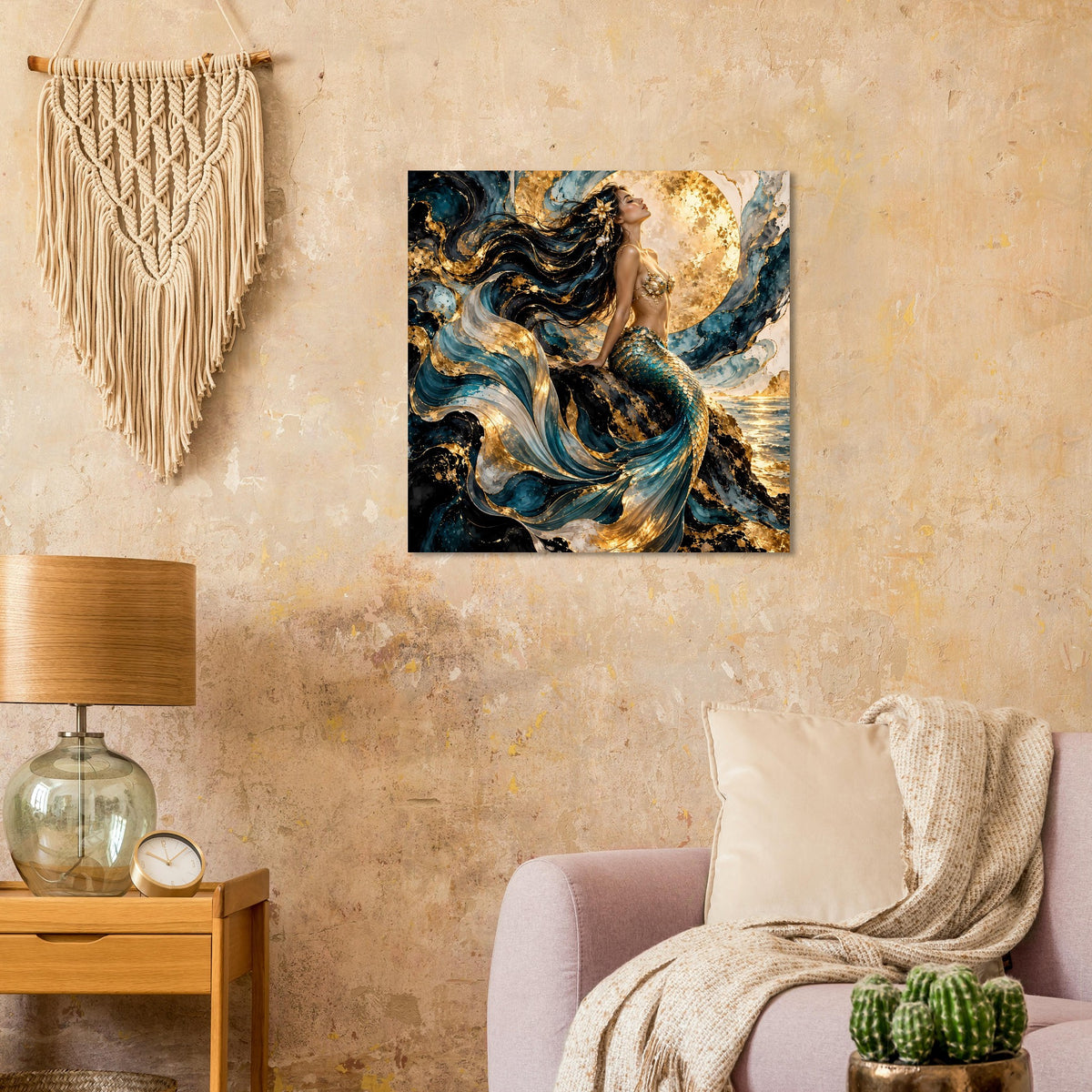 Quadratisches Wandposter: Meerjungfrau mit fließendem Meerfarbenkleid und goldenen Highlights