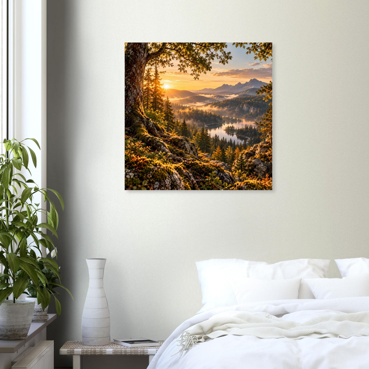 Quadratisches Landschafts-Poster mit Sonnenaufgang, Baumwipfeln und ruhigem Flusslauf