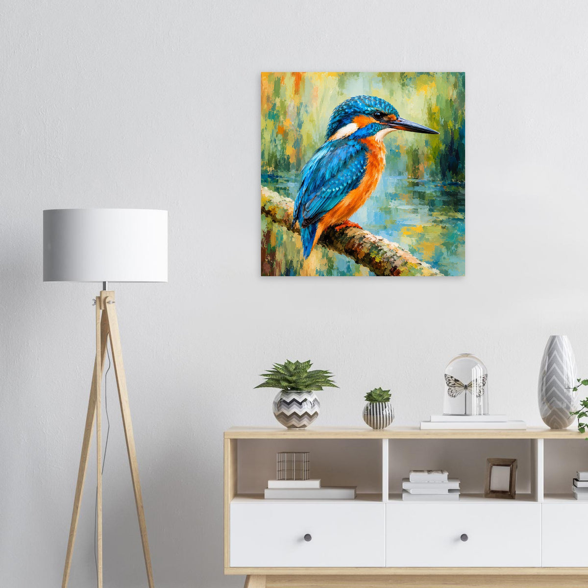 Quadratisches Poster mit blauem Eisvogel auf einem Ast, farbiger Aquarellhintergrund