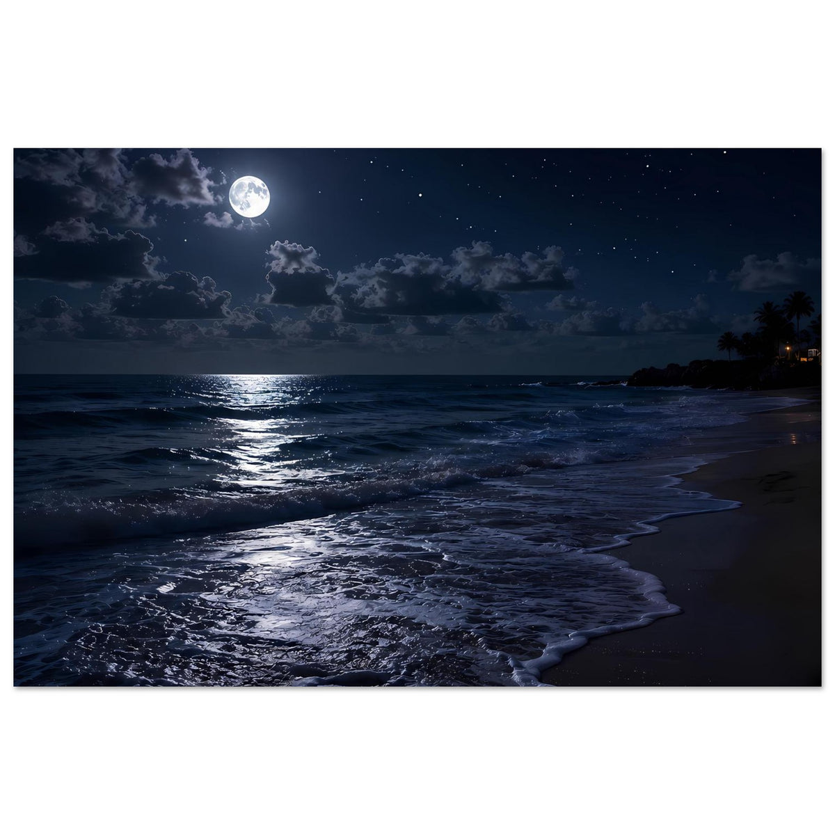 Querformat-Poster mit Mondlicht über dem Strand, schaumige Wellen im Vordergrund, Sterne.