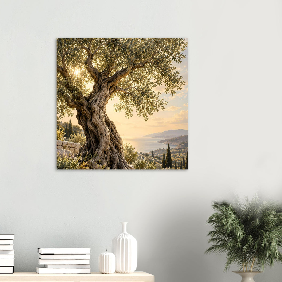 Poster mit Olivenbaum und Blick auf das Meer, goldfarbenes Abendlicht