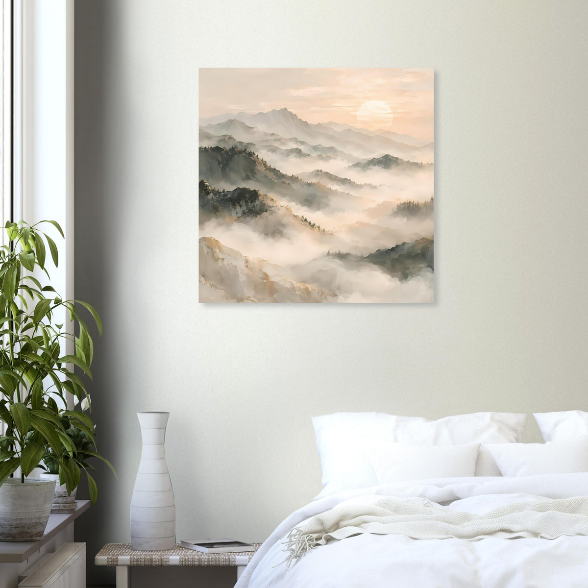 Bergposter mit nebligem Tal und hellem Morgenhimmel, matt