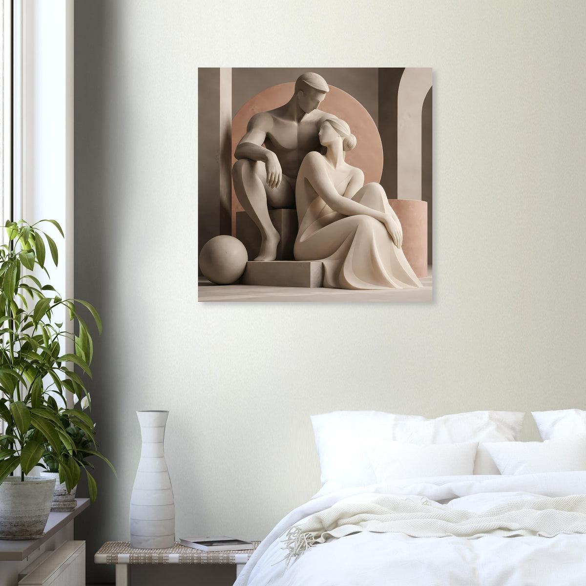 Kunstposter: skulpturaler Akt von Liebespaar, beigetöne mit rundem Farbfeld und dunklen Säulen