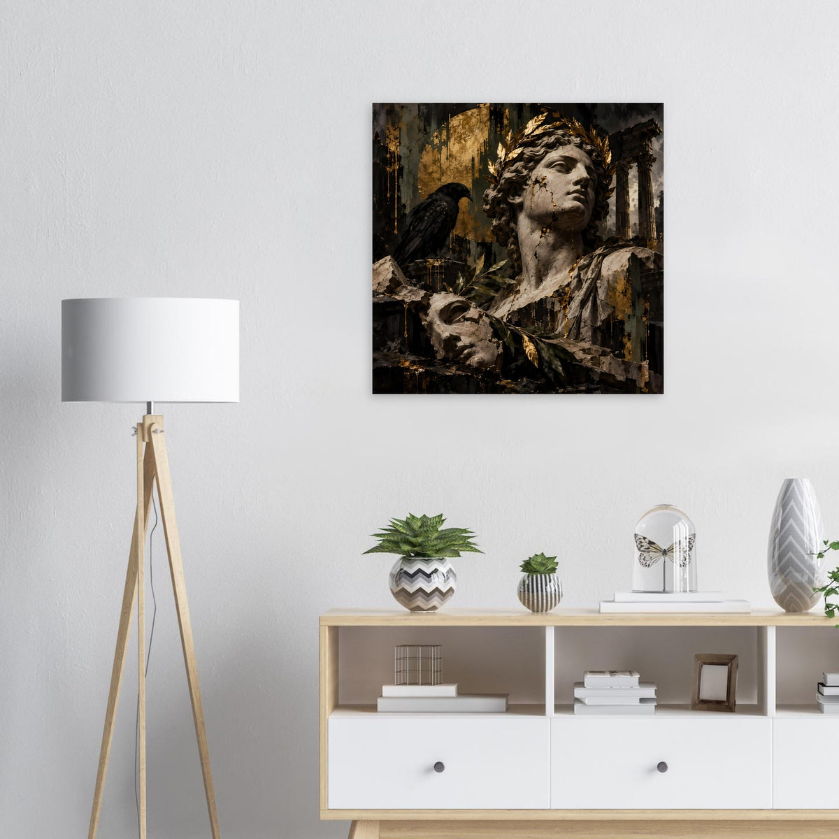 Quadratisches Poster mit Barock-Porträt einer Frau, schwarzen Elementen und goldenen Akzenten