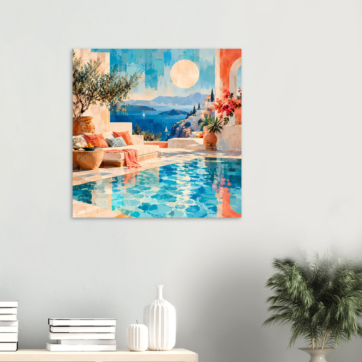 Wandposter mit Poolblick: blaue Wasserfläche, Häuser am Hang, orange Wandpartien