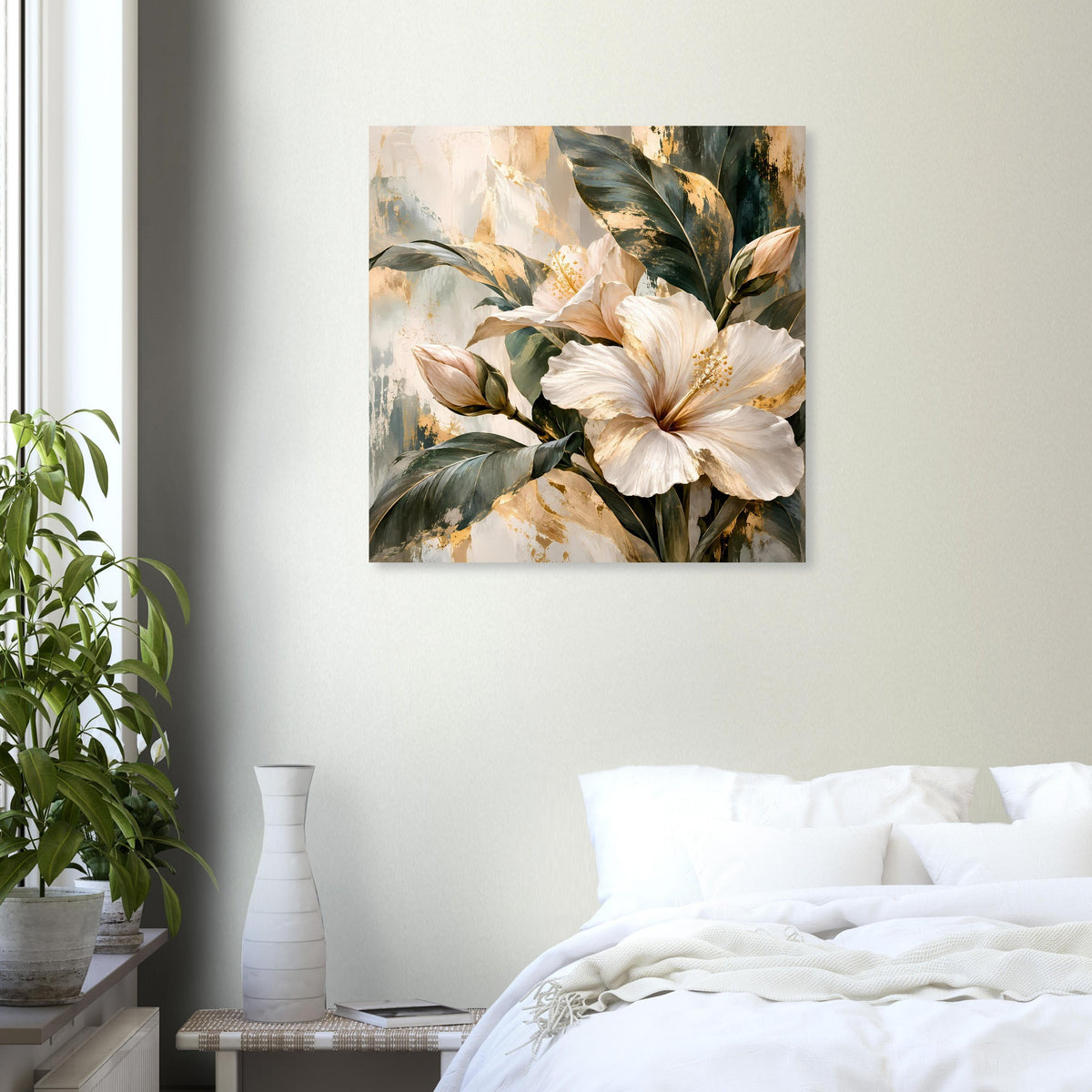 Blumenposter mit weißen Blüten im abstrakten Beige, goldene Akzente