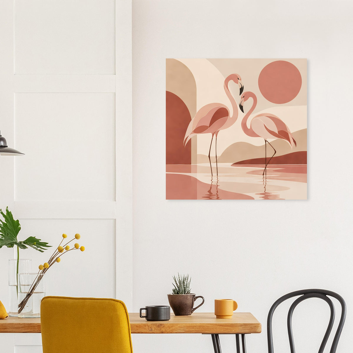 Quadratisches Naturposter mit zwei Flamingos und Sonnenuntergangsverlauf in Beige- und Rosatönen