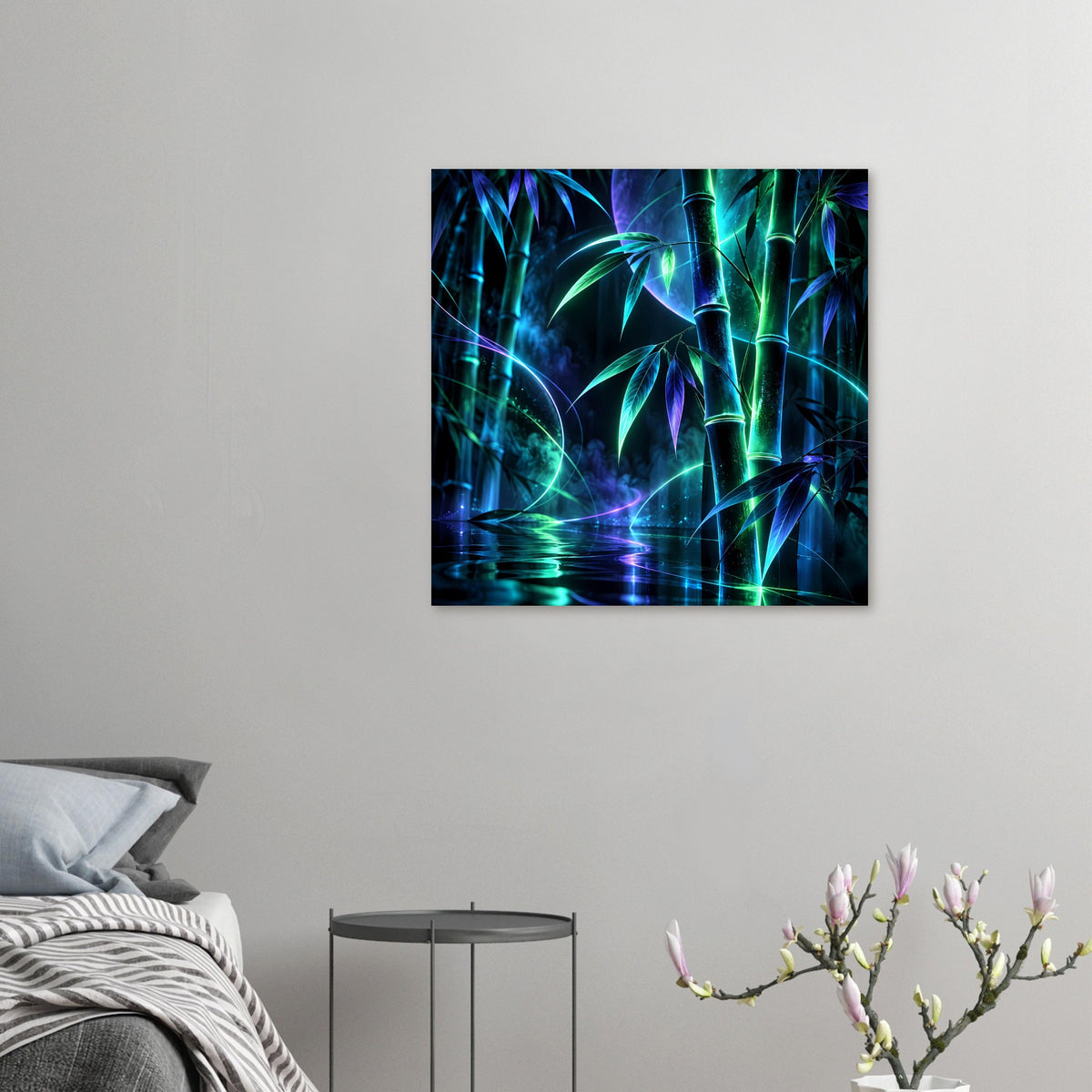 Quadratisches Neon-Bambus Poster mit leuchtendem Bambusmotiv und Wasserreflexionen