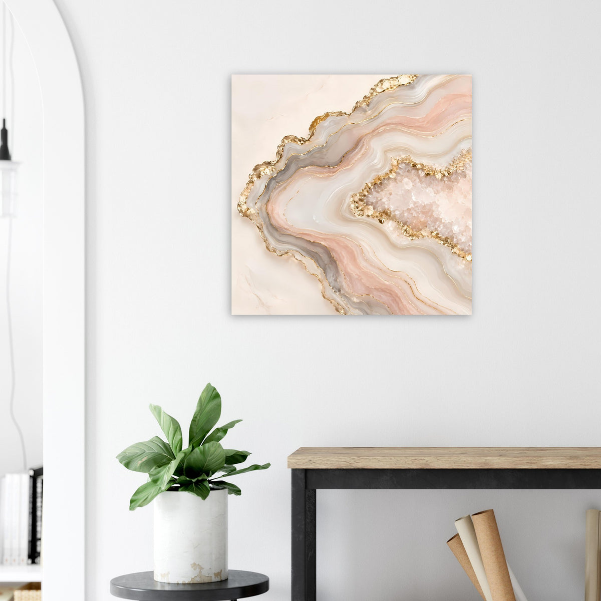 Abstraktes Poster mit Geodenmotiv in Rosé, Creme und Gold, quadratisch