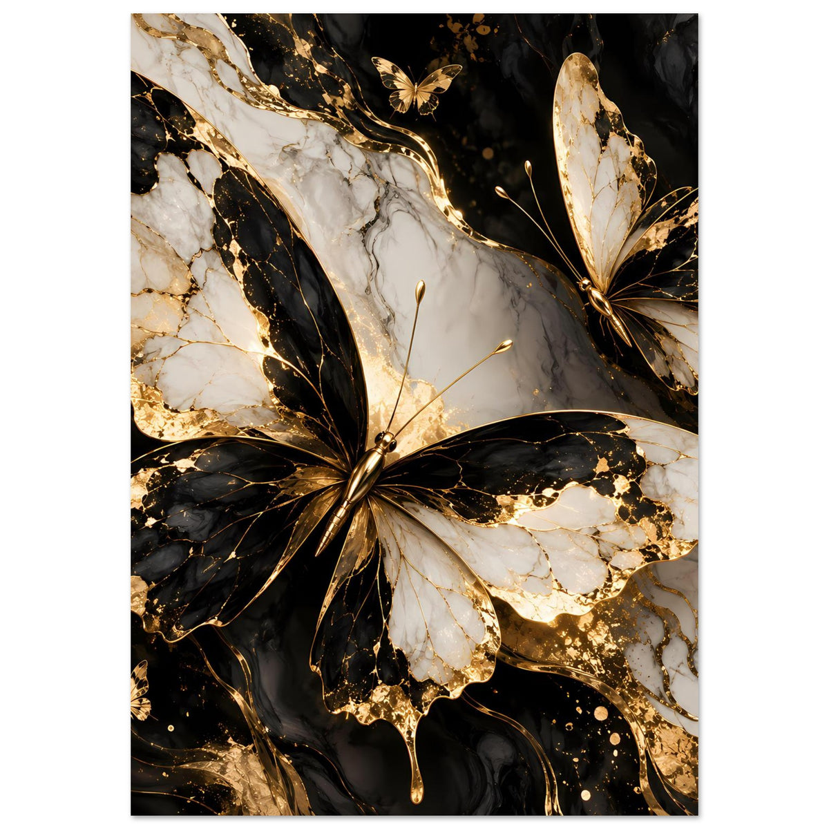 Vertikales Naturposter mit Schmetterling in Schwarz und Gold auf weißem Marmormotiv