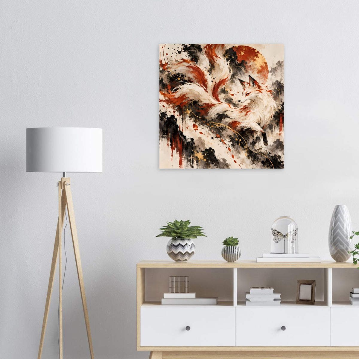 Quadratisches Fantasy-Poster mit weiß-braunem Fuchs und neun Schweifen in Spritzfarbe