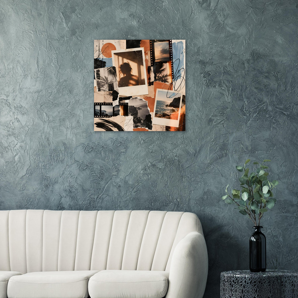 Quadratisches Wandposter mit Vintage-Fotomosaik aus Polaroids und Filmstreifen in Orangetönen