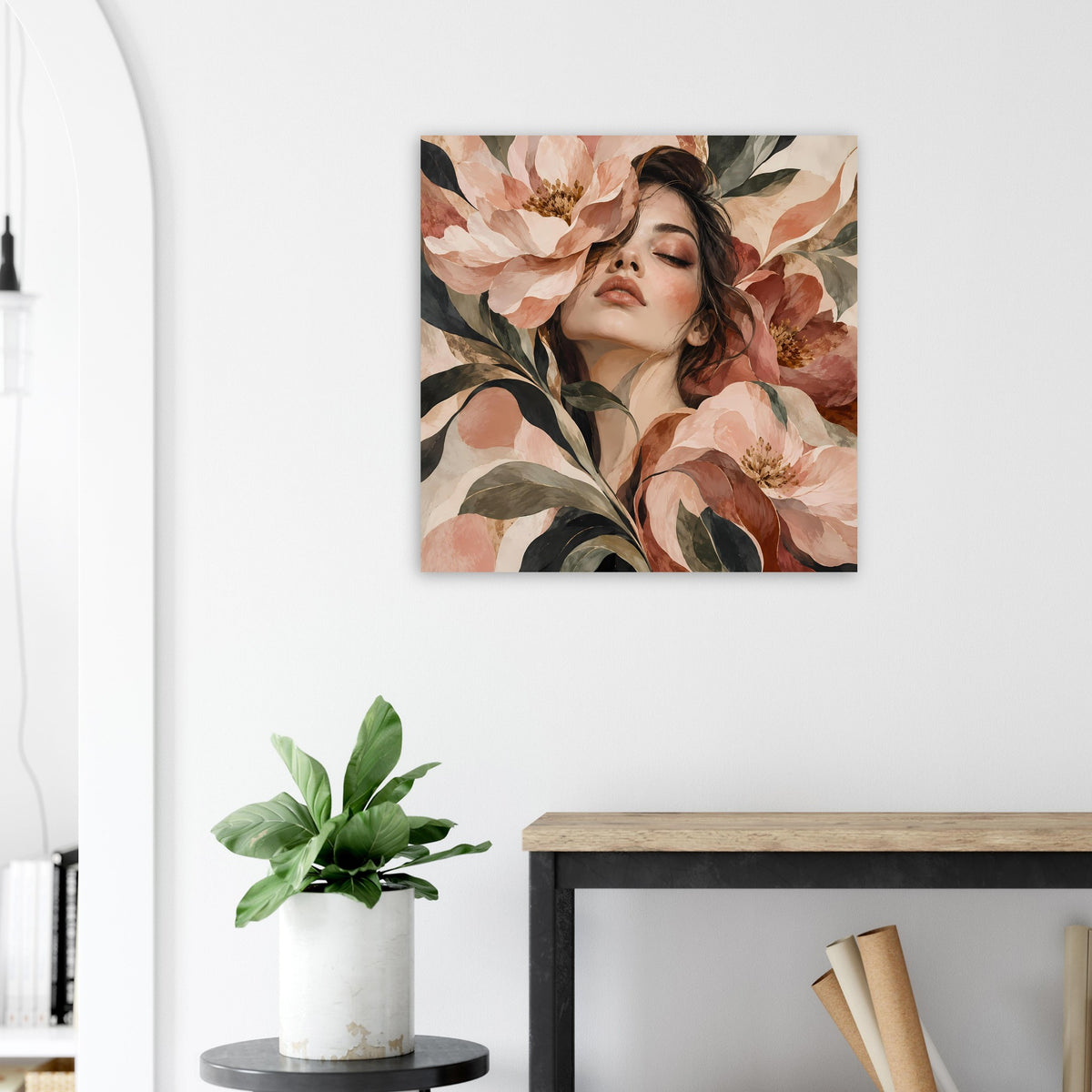 Quadratisches Blumenposter mit sanftem Blütenportrait, Frauengesicht in warmen Tönen
