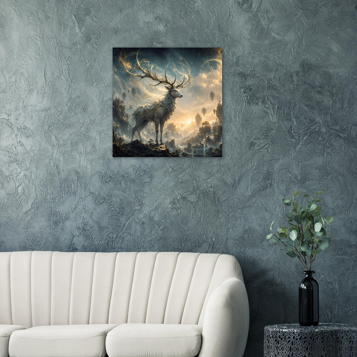 Quadratisches Wandposter mit Hirsch im Fantasy-Licht, dunklem Boden und Rauchwolken