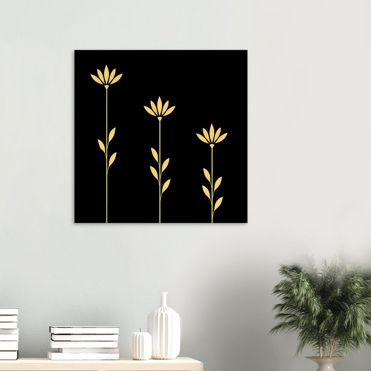 Quadratisches Wandposter mit goldenen Blütenstielen und Blättern auf schwarzem Hintergrund