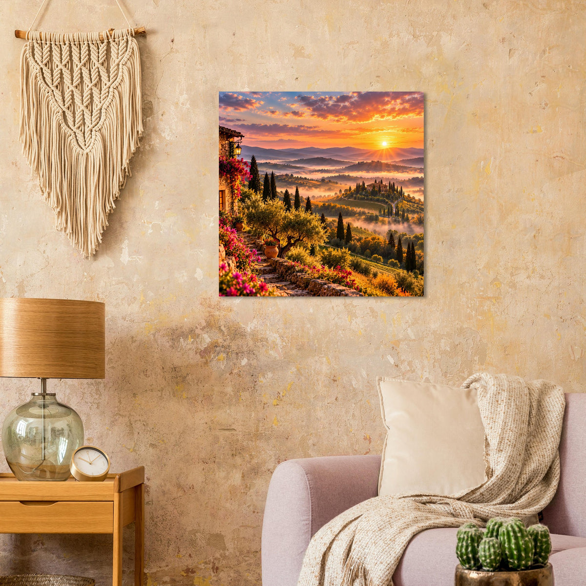Quadratisches Poster: Sonnenuntergangslandschaft mit Zypressen, Hügeln und leuchtenden Farben