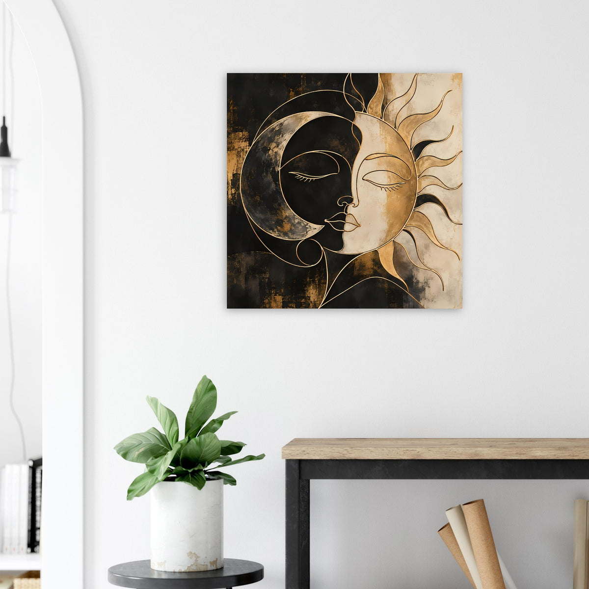 Quadratisches Kunstposter mit Sonne-und-Mond-Gesicht, Schwarz und Gold, klar erkennbar