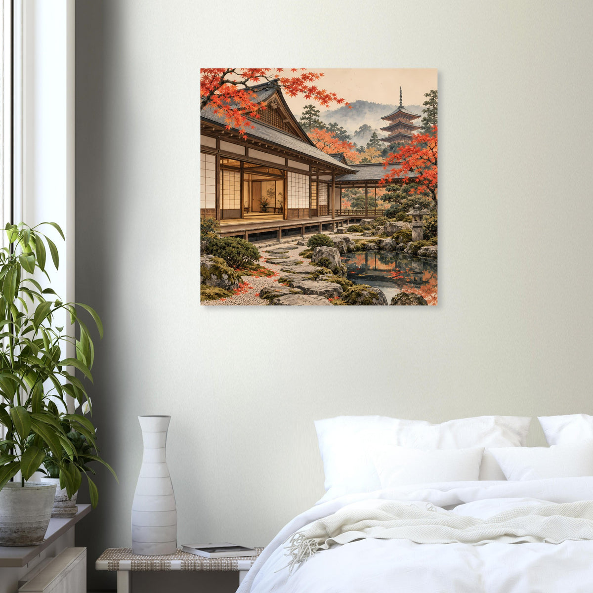 Quadratisches Poster mit japanischem Hof: Gebäude, Steinpfad, orange Laubkronen und Pagode.