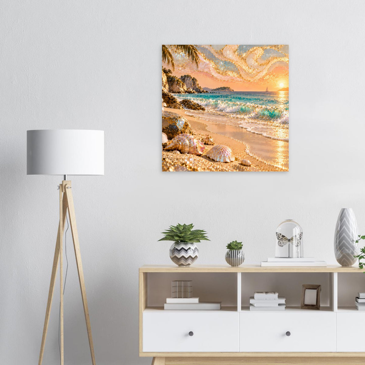 Wandposter mit Strand bei Sonnenuntergang, gold schimmernden Mosaikdetails im Himmel