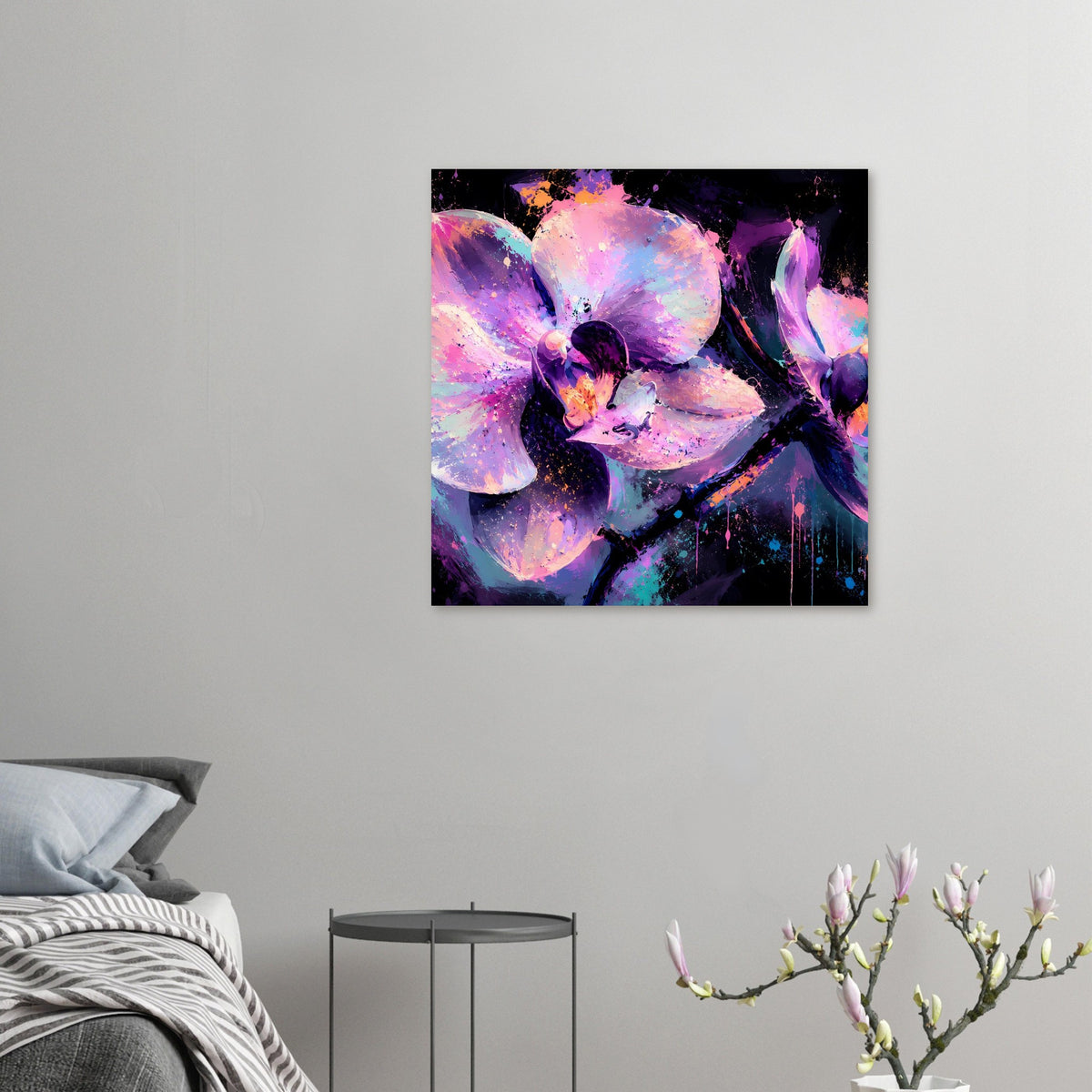 Gerahmtes abstraktes Neon-Orchideenposter mit violettem und pinkem Blütenmotiv, leuchtend.