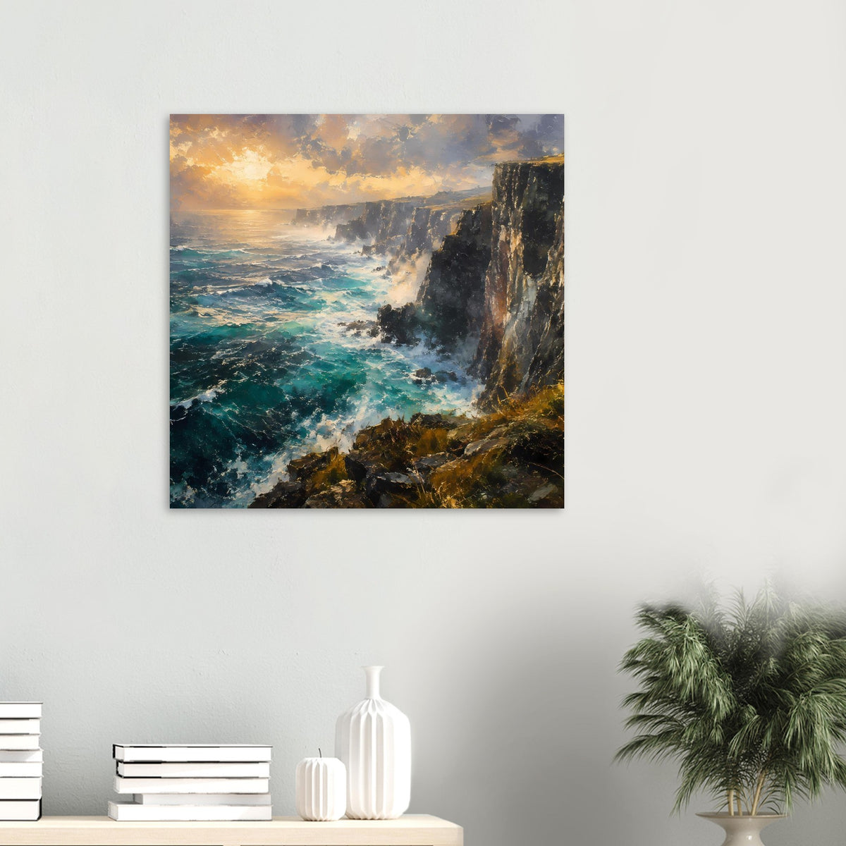 Poster mit Meerblick und hohen Klippen, türkisfarbenen Wellen im Abendlicht
