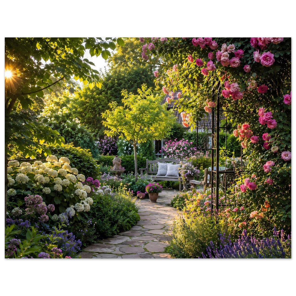 Blumenmotiv-Poster: Gartenweg zwischen Sträuchern mit rosa, gelben und lilafarbenen Blüten